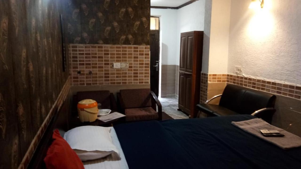 Hotel O Hya'S Homestay Dehradun Exterior foto
