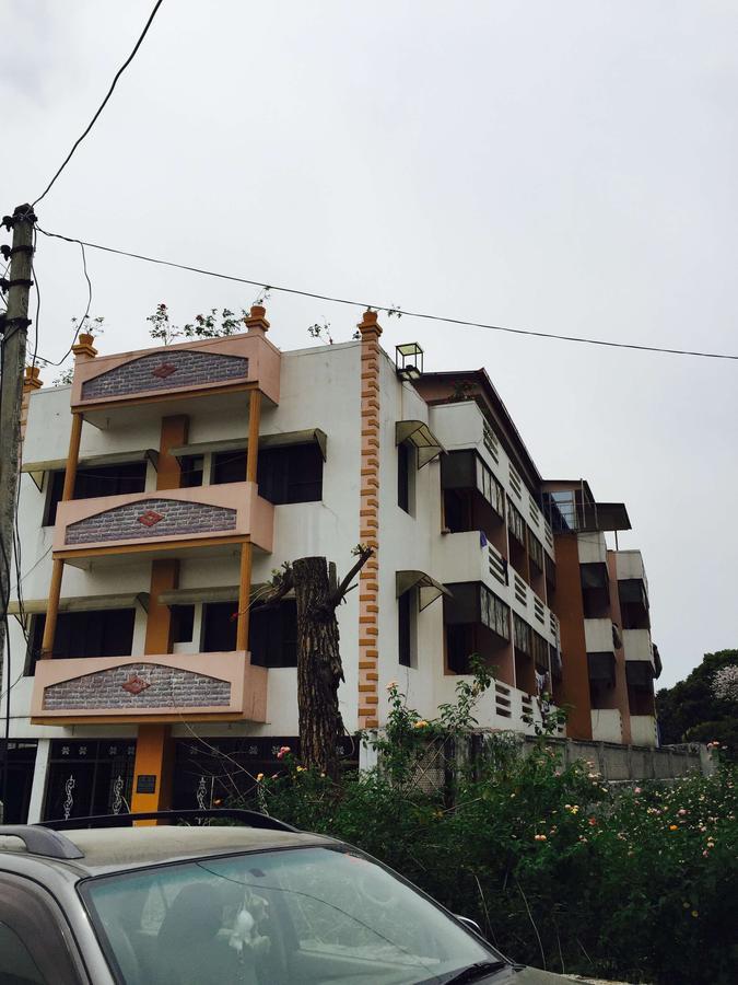 Hotel O Hya'S Homestay Dehradun Exterior foto